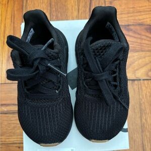 EUC Adidas Toddler Sneakers